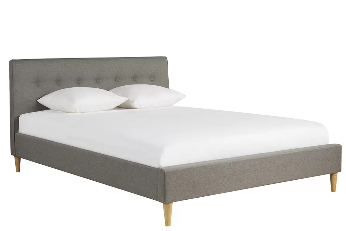 Miliboo Doppelbett 160x200 cm mit Bettkopfteil aus hellgrauem Stoff LEONCE