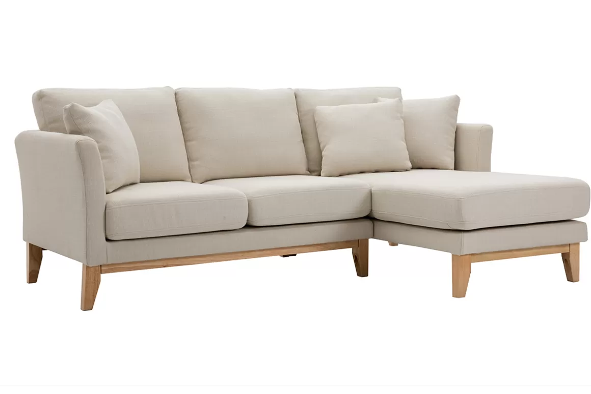 Miliboo Rechtsseitiges Ecksofa 4-Sitzer aus beigem Stoff mit abnehmbaren Bezug und hellem Holz OSLO