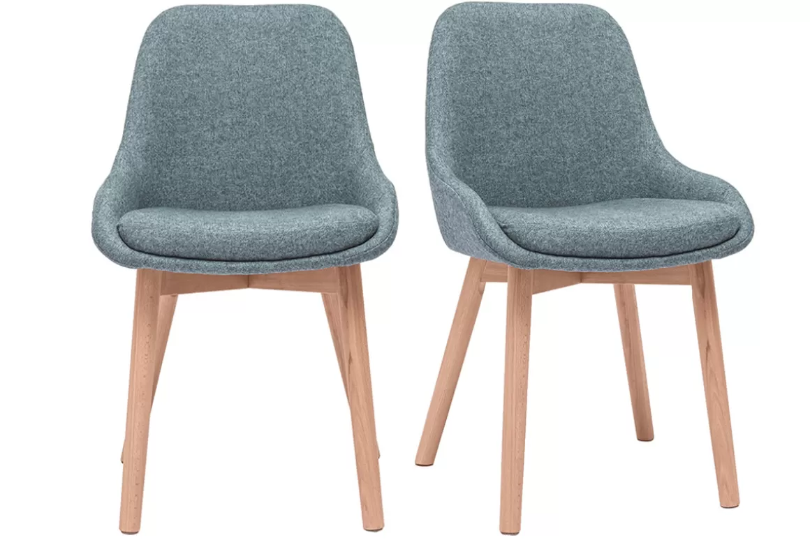 Miliboo Skandinavische Stühle aus graugrünem Stoff und hellem Massivholz (2er-Set) HOLO